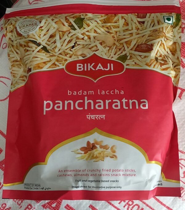 Bikaji badam laccha Pancharatana Namkeen